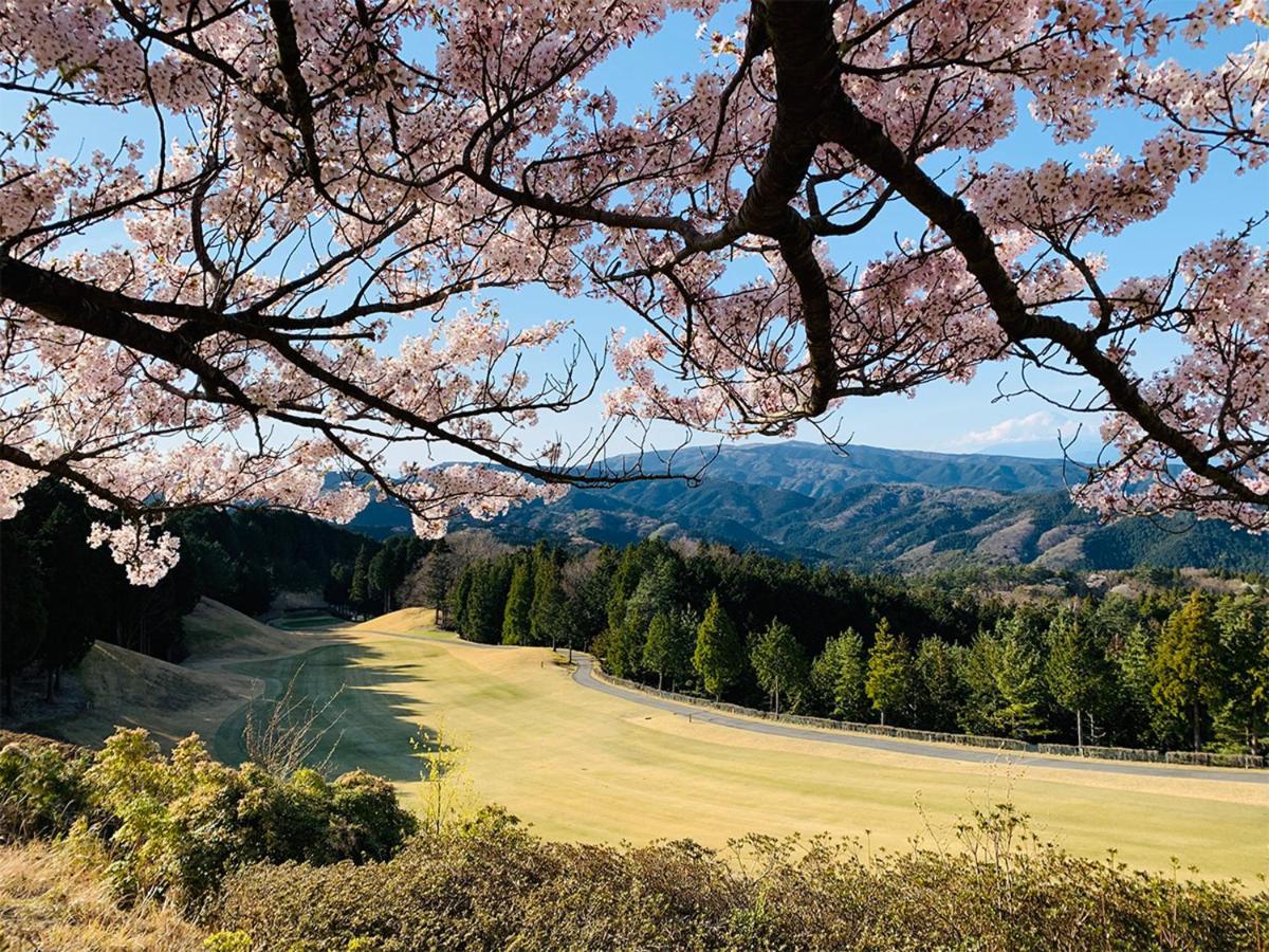 Yugashima Golf Club & Hotel Resort Ukusu Exterior foto